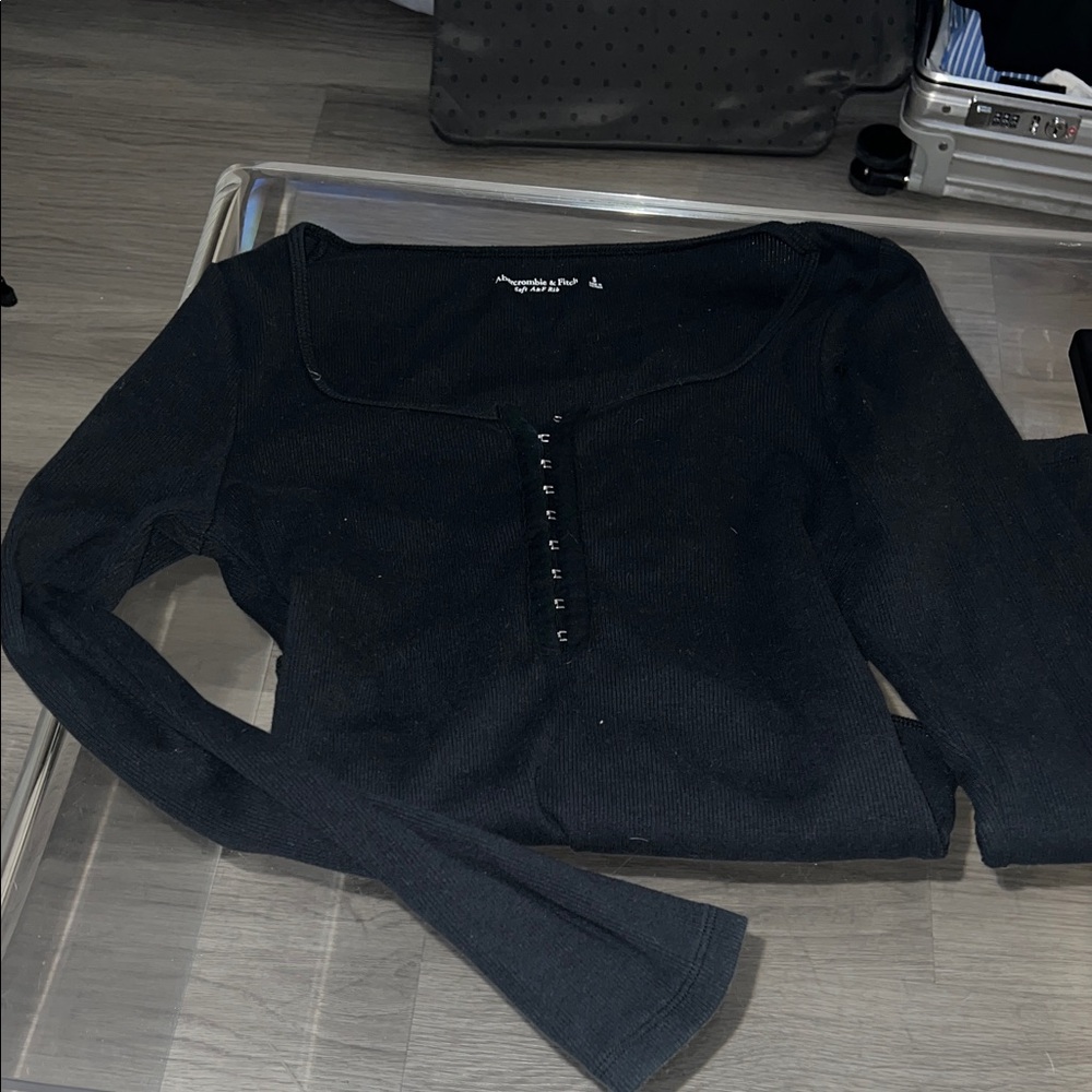 Abercrombie & Fitch Black Ribbed Long Sleeve Top